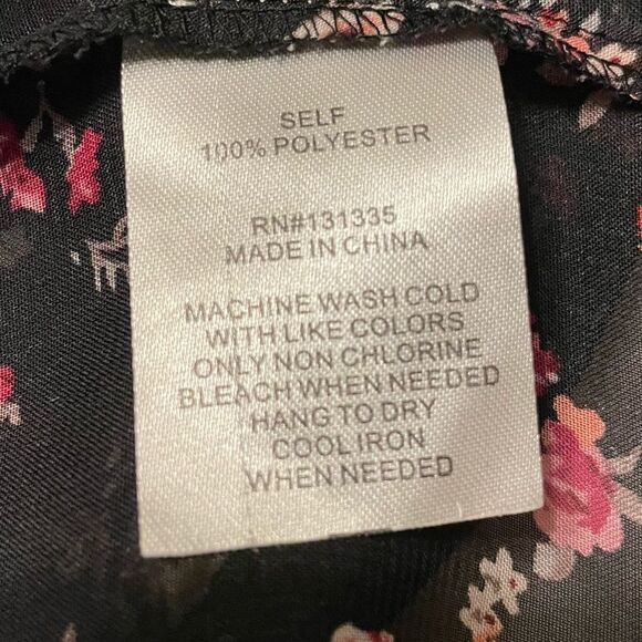 Socialite Floral Shirt Lightweight Semi-sheer cutout back - Picture 10 of 11